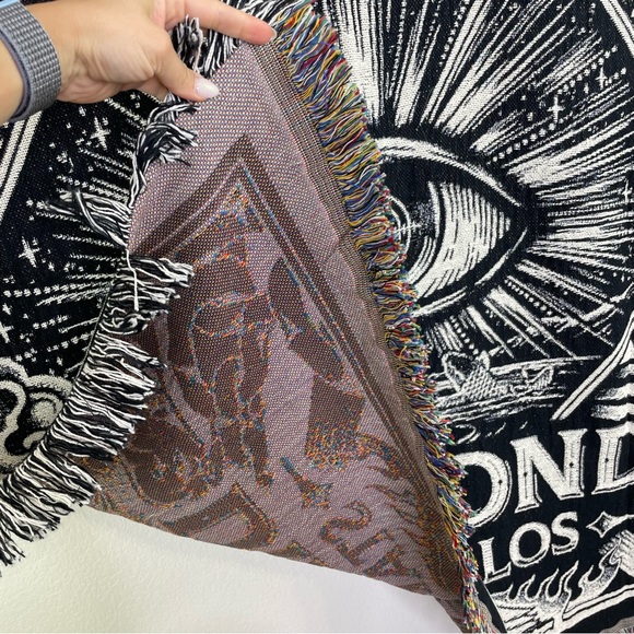 Def Leppard Diamond Star Halo Tour Wall Tapestry - Picture 3 of 4